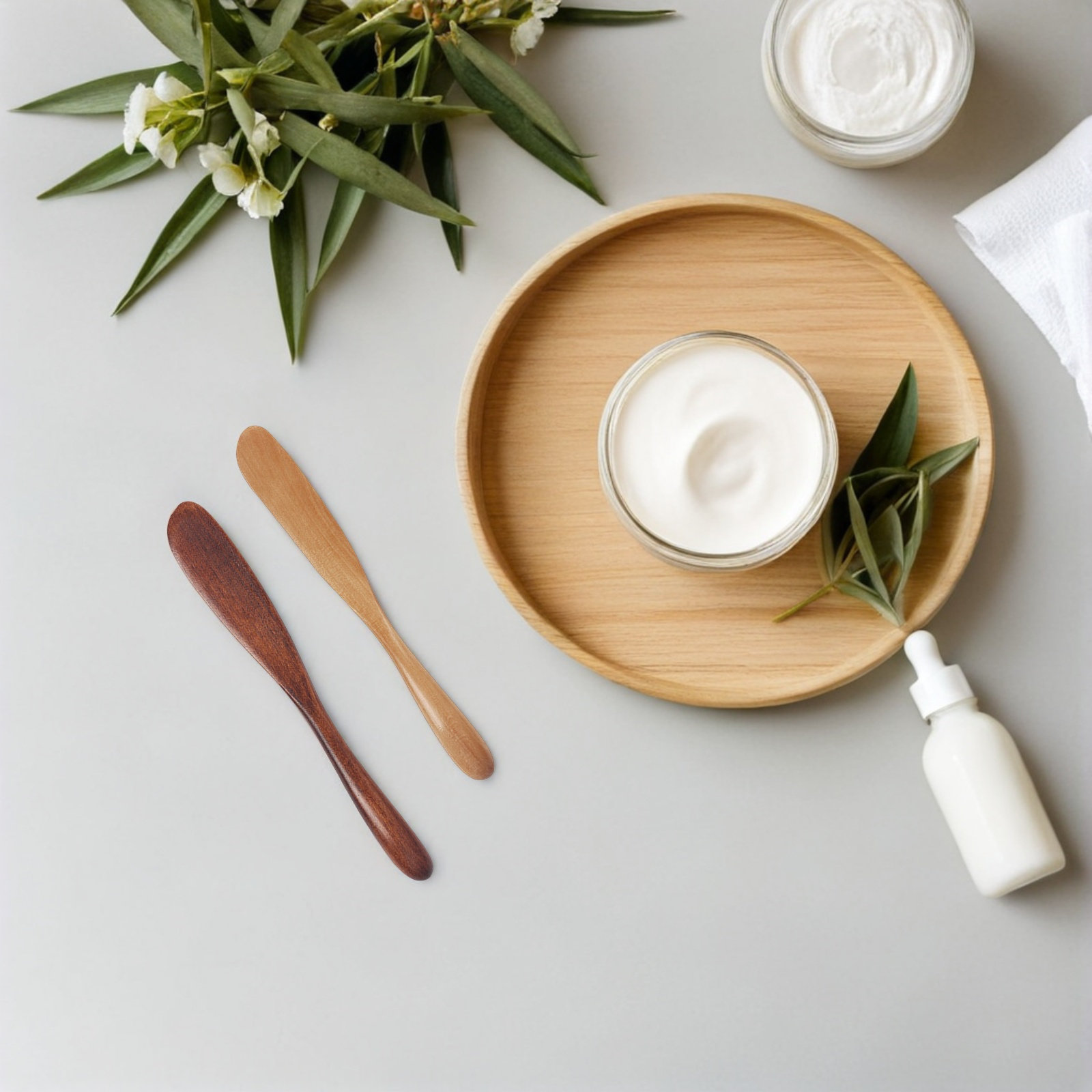 Skincare Natur E - Набор из 2 деревянных шпателей для